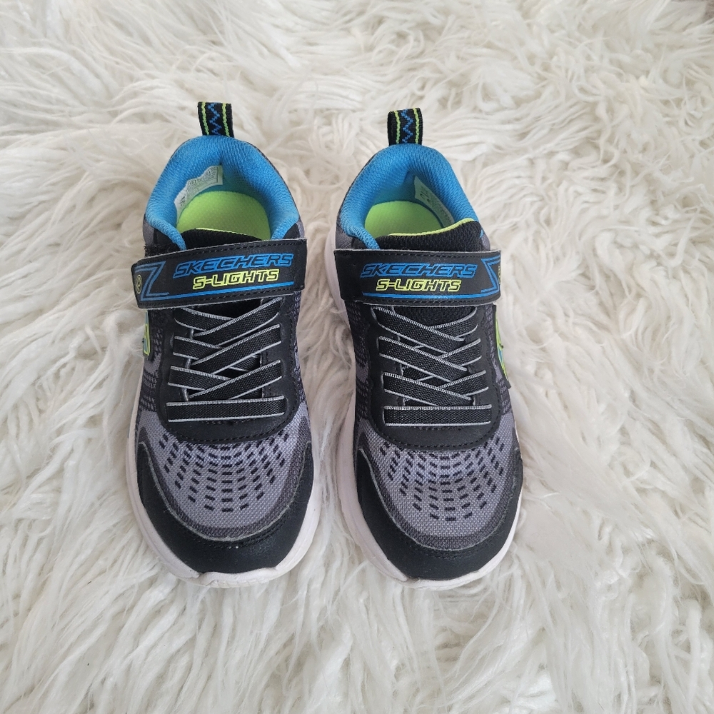 Skechers S-Lights Tri-Namics Light-Up Boys' Shoes - Picture 3 of 10